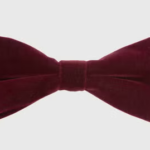 A sharp tie will anchor your outfit and truly complete a formal ensemble. This plain design features a smart silhouette in navy. Blade Width: 5.5cm. Length: 148cm.